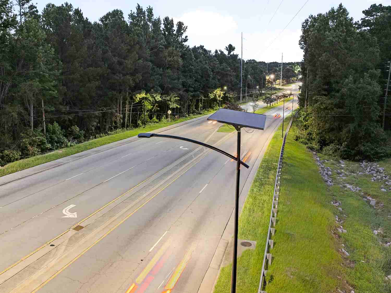 GDOT-compliant solar streetlights on a major Georgia arterial road 