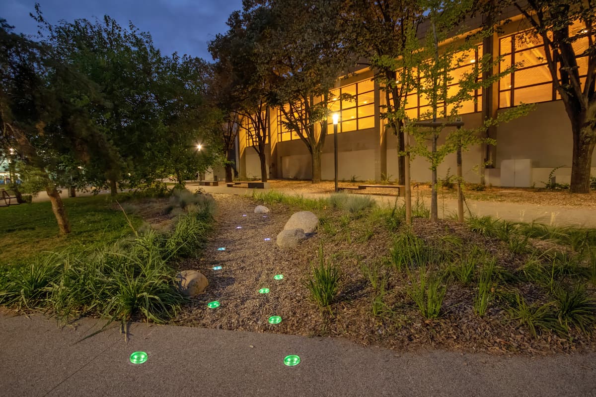 solar architectural lighting nowatt fonroche lighting