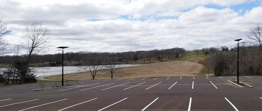 Reliable solar-powered parking lot lighting in Missouri, providing year-round illumination