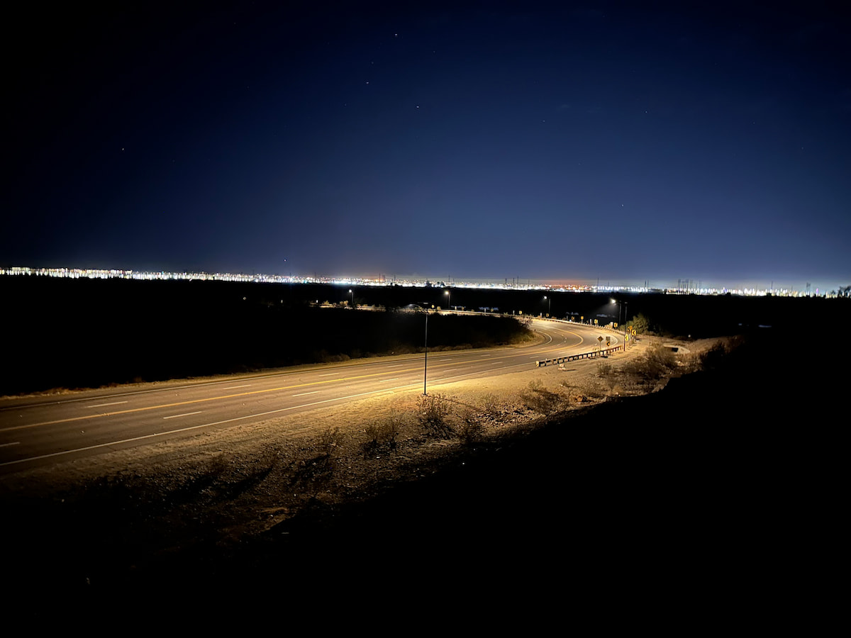 solar powered roadway lighting